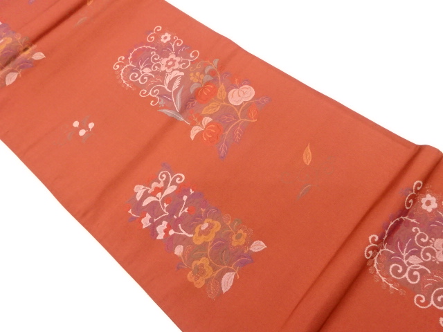 リサイクル　花唐草模様織出し袋帯